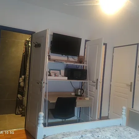 L'annexe Du Font Blanque Campsas