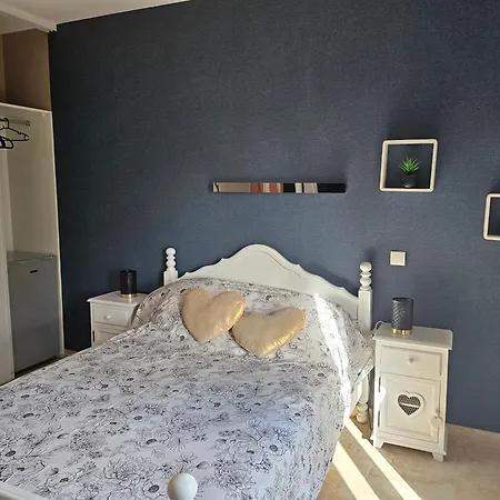 Affittacamere L'annexe Du Font Blanque